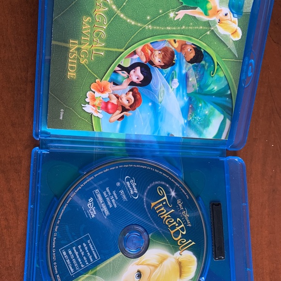 Disney Tinkerbell Blu-Ray - Picture 2 of 2
